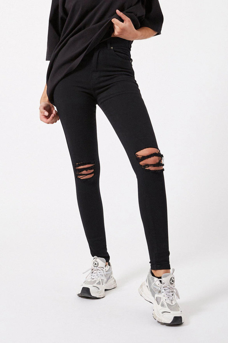 https://eu.drdenim.com/collections/jeans-womens-jeans/products/moxy-black-ripped-knees