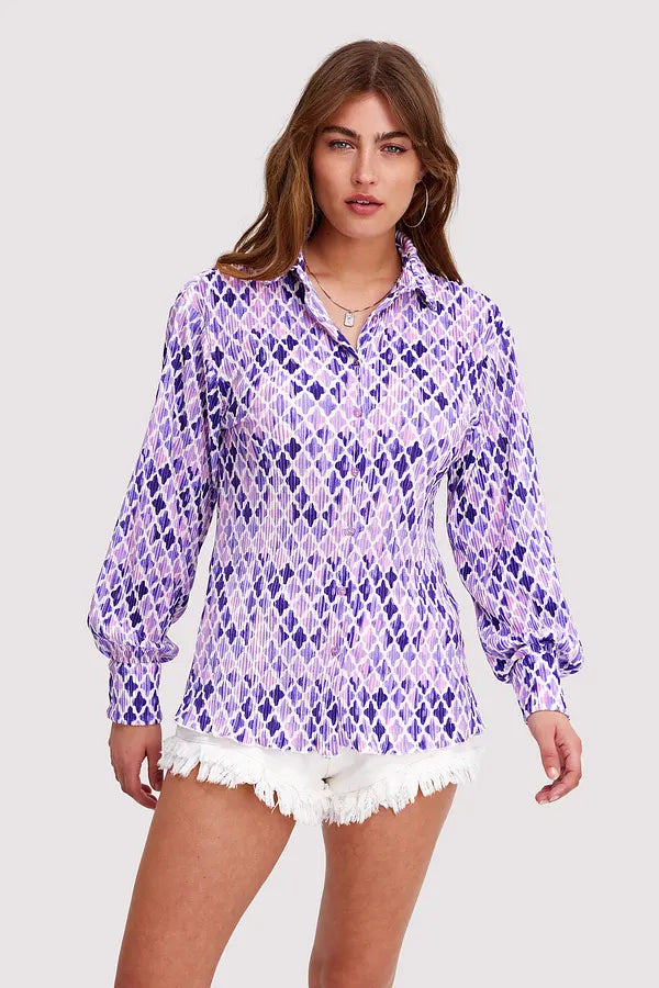 https://www.loavies.com/nl/17509152903-blouse-paars-kleine-bloemen-print/?imageVariation=CIUQYgggqgMgKkA