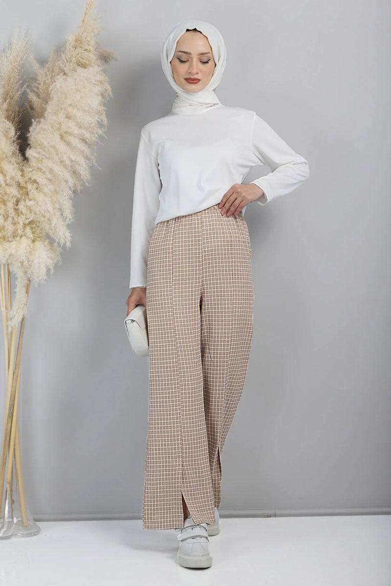 https://www.trendyol.com/en/tesettur-dunyasi/pants-beige-bootcut-p-330236495