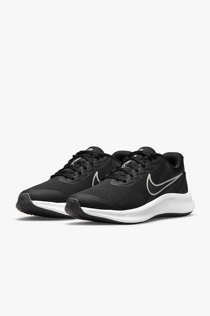 https://www.trendyol.com/en/nike/sneakers-black-flat-p-134577924?boutiqueId=48&merchantId=968