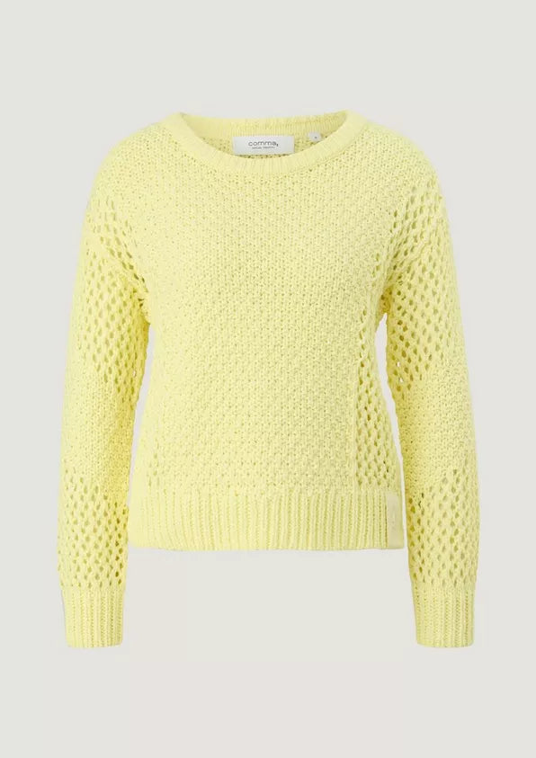 https://www.comma-store.eu/p/knitted-jumper-with-a-logo-appliqu-2129392.html?variantSize=s&variantColor=1135