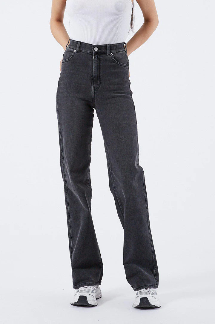 https://eu.drdenim.com/collections/jeans-womens-jeans/products/moxy-straight-dark-grey-mist