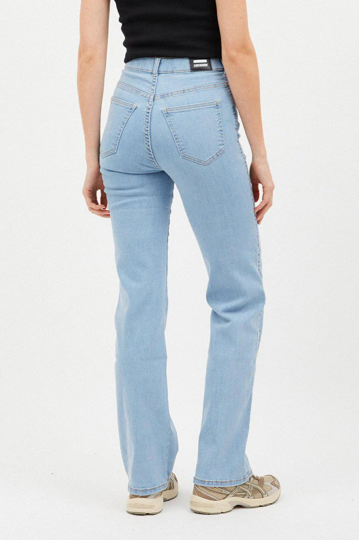 https://eu.drdenim.com/collections/jeans-womens-jeans/products/moxy-straight-pyke-plain-light