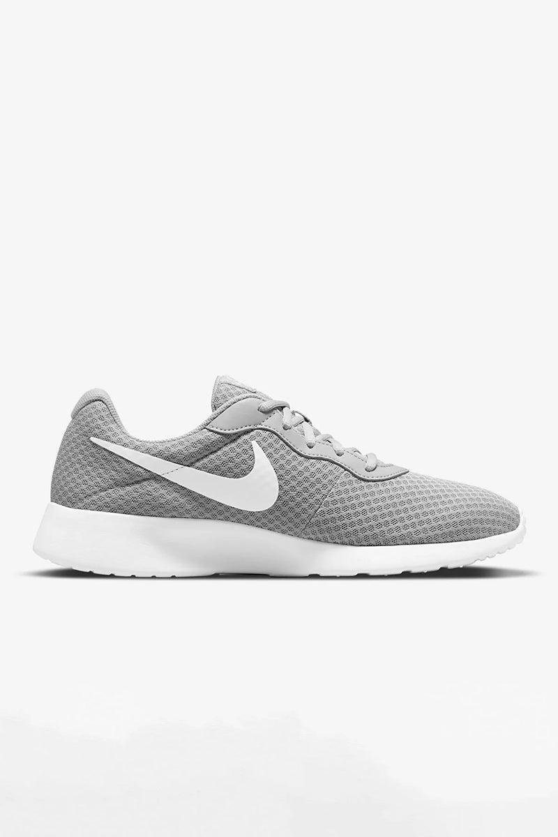 https://www.trendyol.com/en/nike/sneakers-gray-flat-p-168071791?boutiqueId=620250