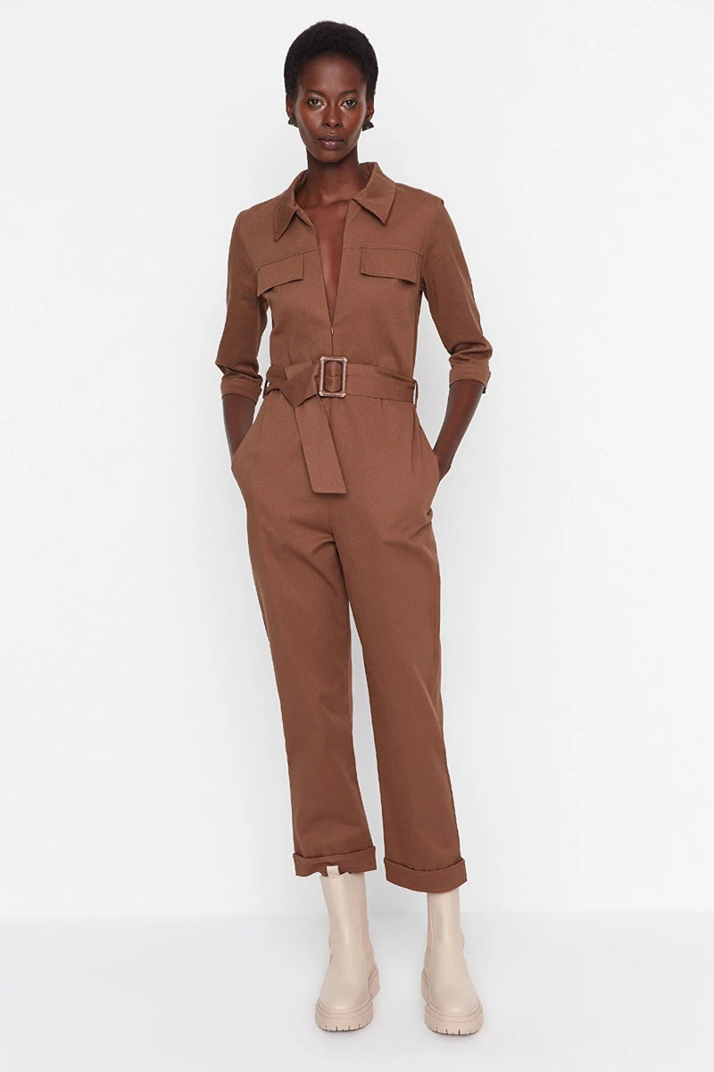 trendyol.com/en/trendyol-collection/jumpsuit-brown-regular-fit-p-35620617?boutiqueId=48