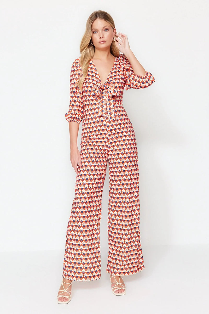 https://www.trendyol.com/en/trendyol-collection/jumpsuit-red-regular-fit-p-456604943?boutiqueId=48