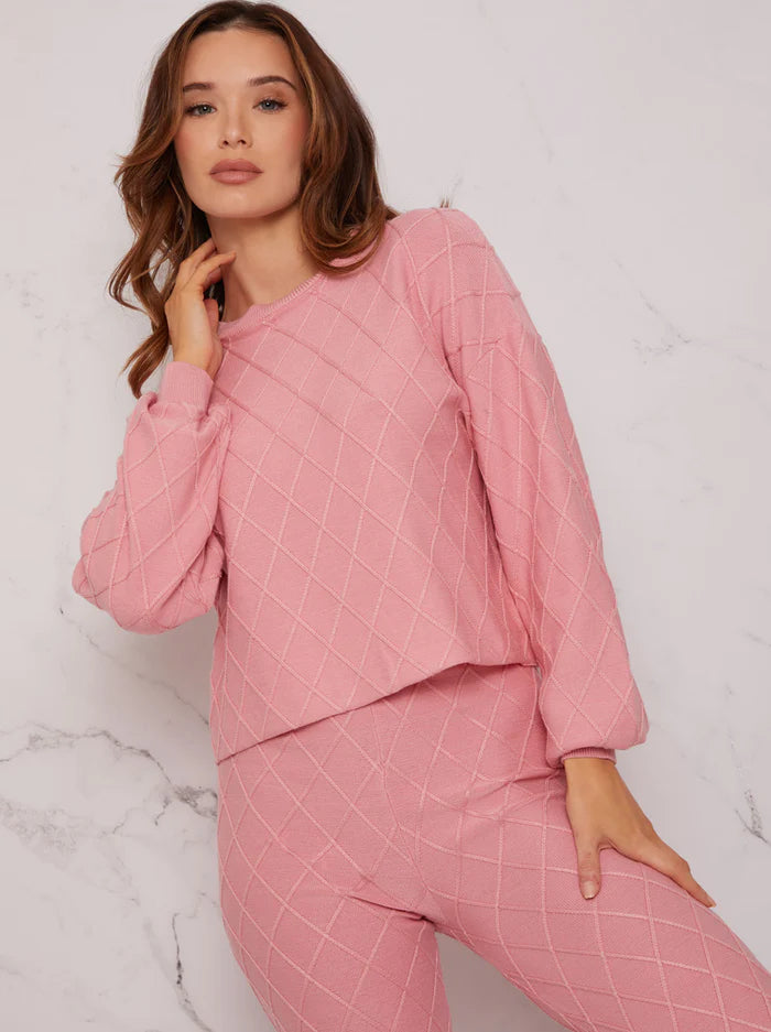 https://www.chichiclothing.com/products/diamond-stitch-loungewear-set-in-pink