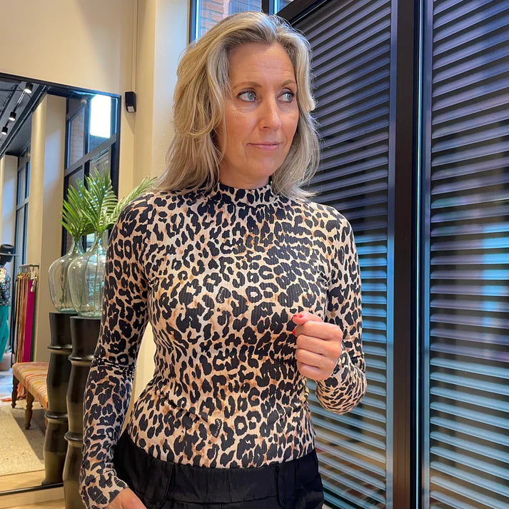 https://peetkleding.nl/products/harper-yve-lexie-leopard