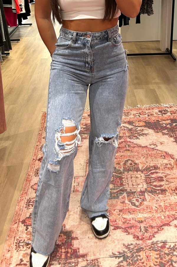 https://www.fourteenwehl.nl/product/wide-leg-denim/