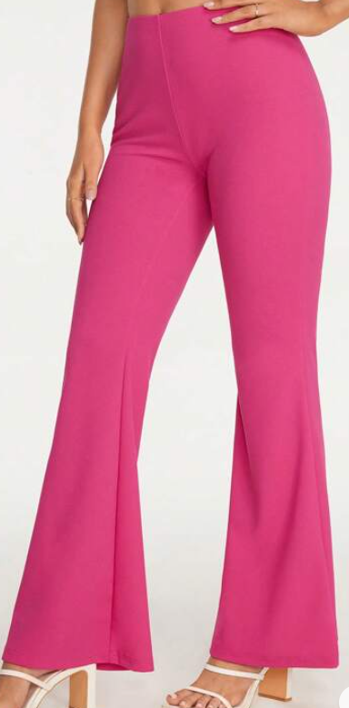 https://nl.shein.com/SHEIN-Tall-Solid-Flare-Leg-Pants-p-22008524-cat-1740.html?src_identifier=fc%3DWomen%60sc%3DKleding%60tc%3DOnderstukken%60oc%3DBroeken%60ps%3Dtab01navbar04menu04dir02%60jc%3Dreal_1740&src_module=topcat&src_tab_page_id=page_home1698588448601&mallCode=1&imgRatio=3-4