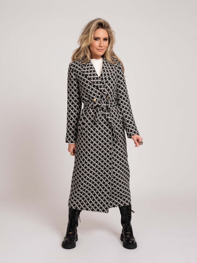 https://www.nikkie.com/nl/nova-coat/n.4-529.2301917140/