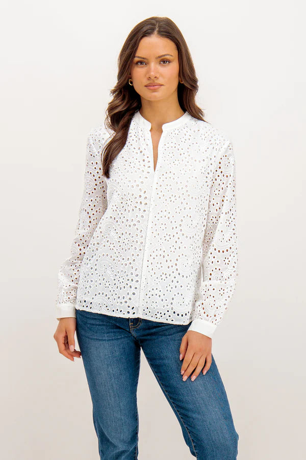 https://bornclothing.ie/collections/tops/products/bfau2250-1-blouse-white-16