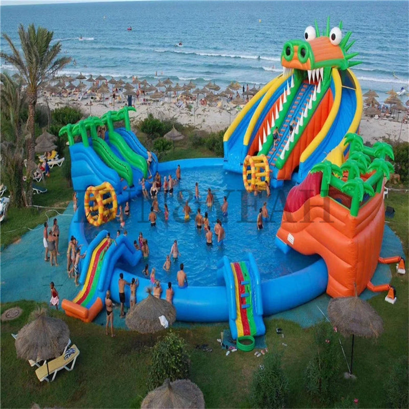 PVC opblaasbare waterpretpark compleet met krokodillen glijbaan waterspeeltoestellen