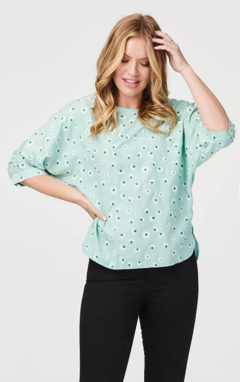 https://www.dorothyperkins.com/product/izabel-london-floral-3-4-batwing-sleeve-blouse_p-ab41f110-01ac-45a7-badf-0cbce80bb8aa?colour=Green