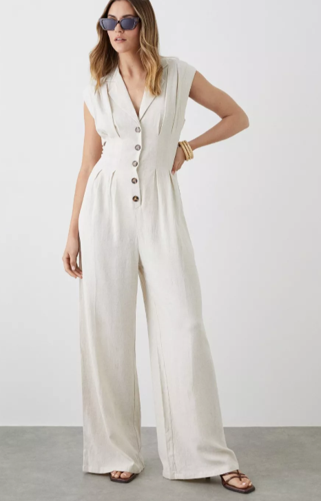 https://www.dorothyperkins.com/product/dorothy-perkins-linen-blend-button-jumpsuit_bqq11728?colour=stone