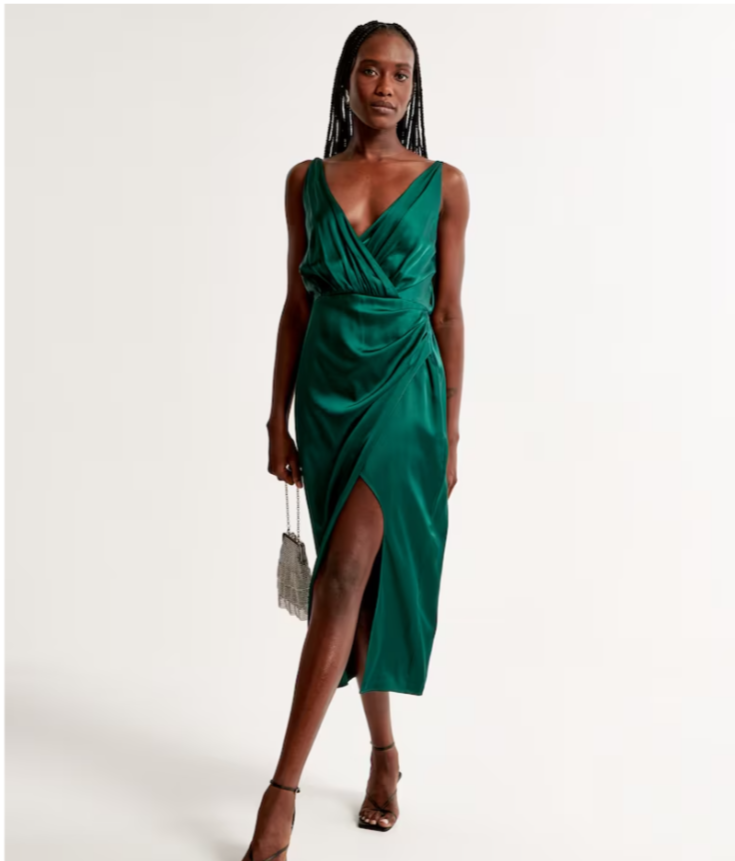 https://www.abercrombie.com/shop/eu-nl/p/satin-draped-wrap-midi-dress-52560819-1000?categoryId=84562&faceout=model&seq=06