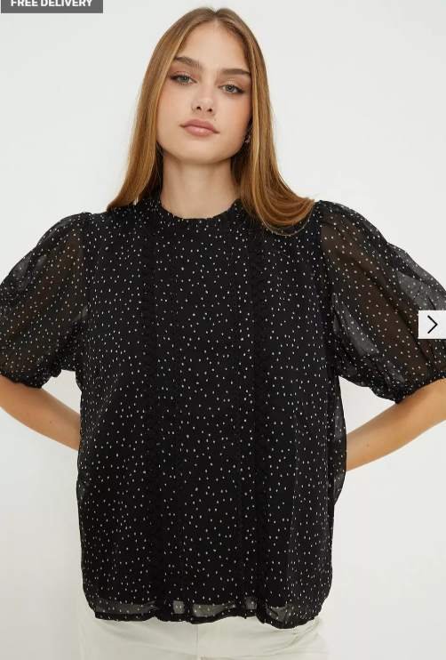 https://www.dorothyperkins.com/product/dorothy-perkins-black-spot-lace-trim-chiffon-short-sleeve-blouse_bqq13120?colour=black