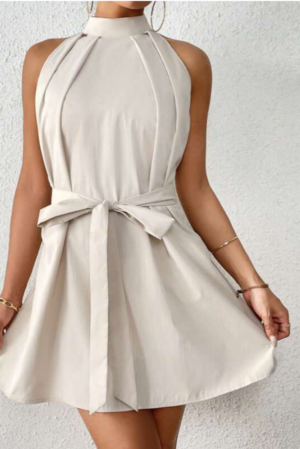 https://nl.shein.com/Solid-Belted-Halter-Neck-Dress-p-16479643-cat-1727.html?mallCode=1&imgRatio=3-4