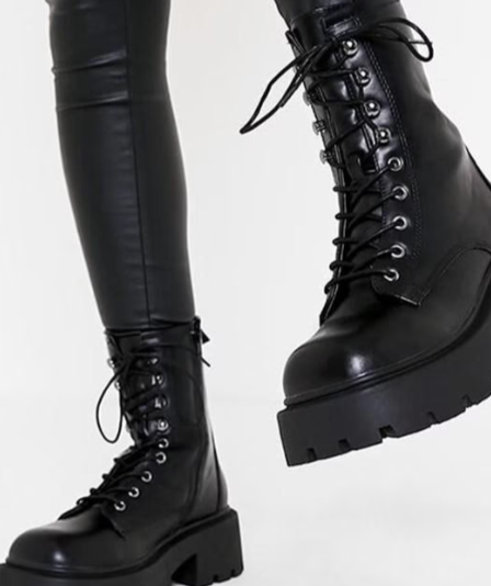 https://www.isawitfirst.com/i-saw-it-first-chunky-lace-up-ankle-boots-120395