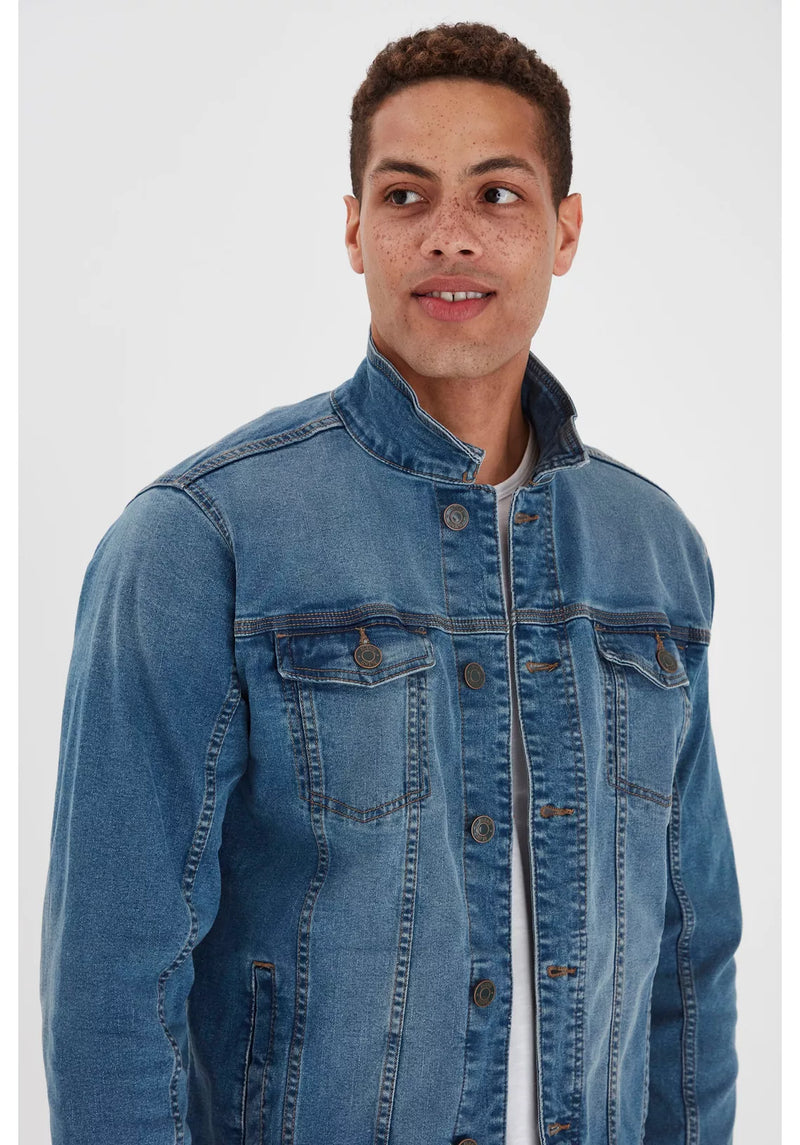 https://www.otto.nl/p/1051652876/blend-jeansjack-bhnaril-washed/