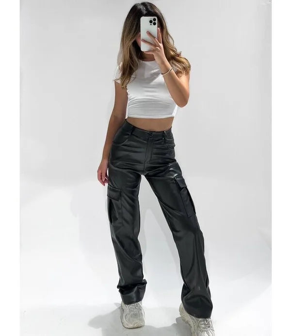 https://www.myluca.nl/product/11651700/leather-cargo-pants-black