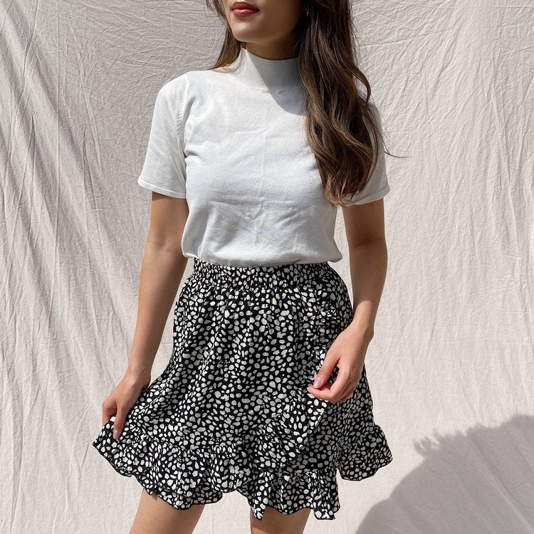 https://www.hellomylovestore.com/en/erin-dots-skirt-black.html