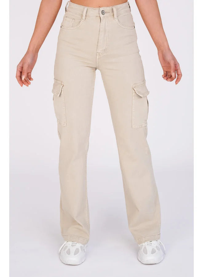 https://www.esuals.nl/cargo-jeans-beige-abby.html