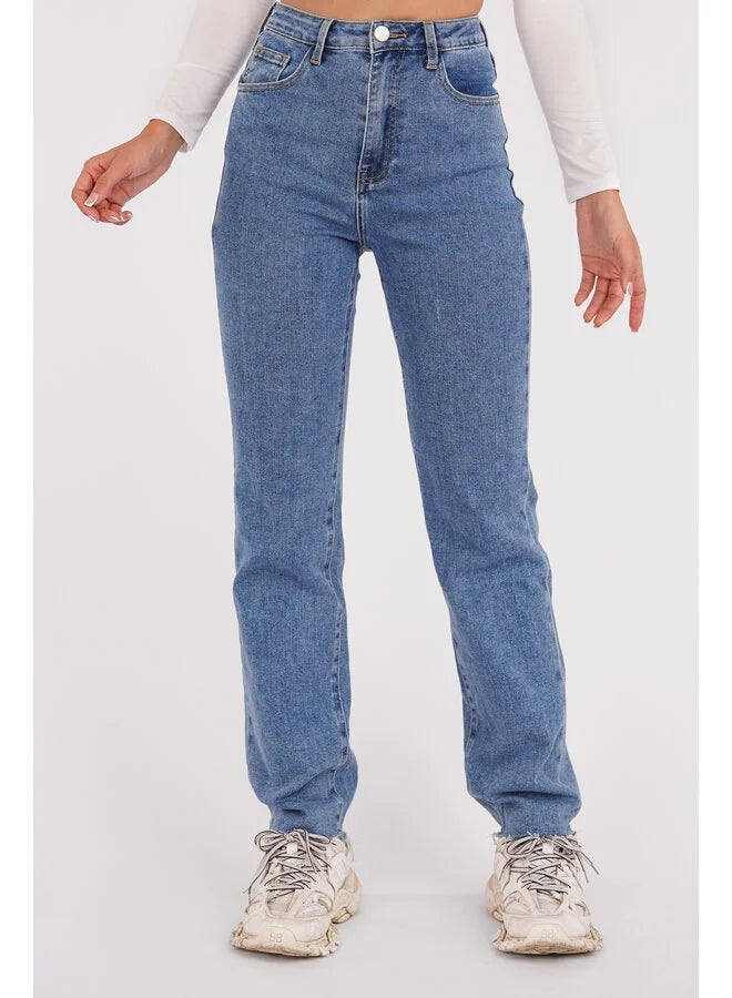 https://www.esuals.nl/straight-leg-jeans-blauw-taylor.html