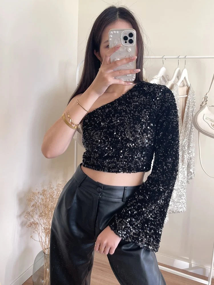 https://www.hellomylovestore.com/en/felice-sequin-crop-top-black.html