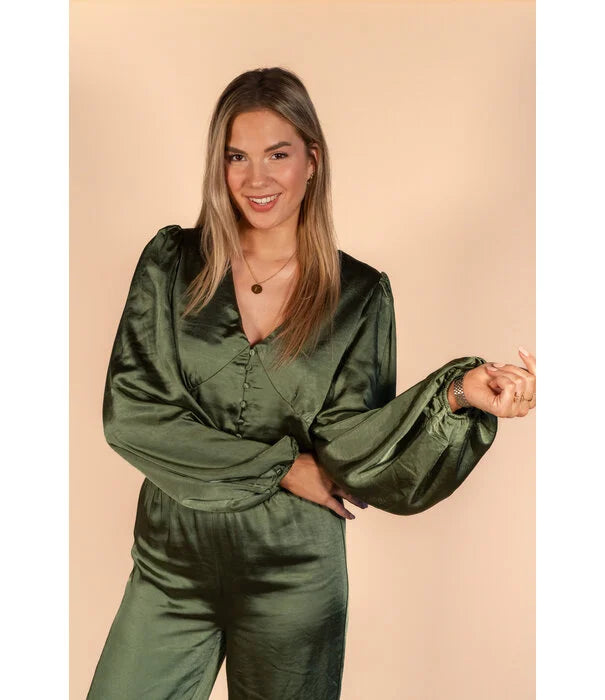 https://www.larebellefashion.nl/fluresk-malaya-top-green.html