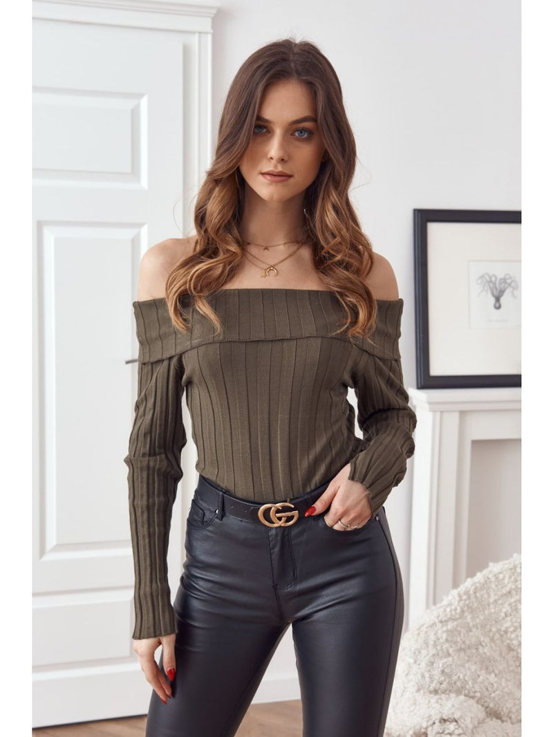 https://fasardi.eu/short-off-the-shoulder-blouse-khaki-mp32763.html