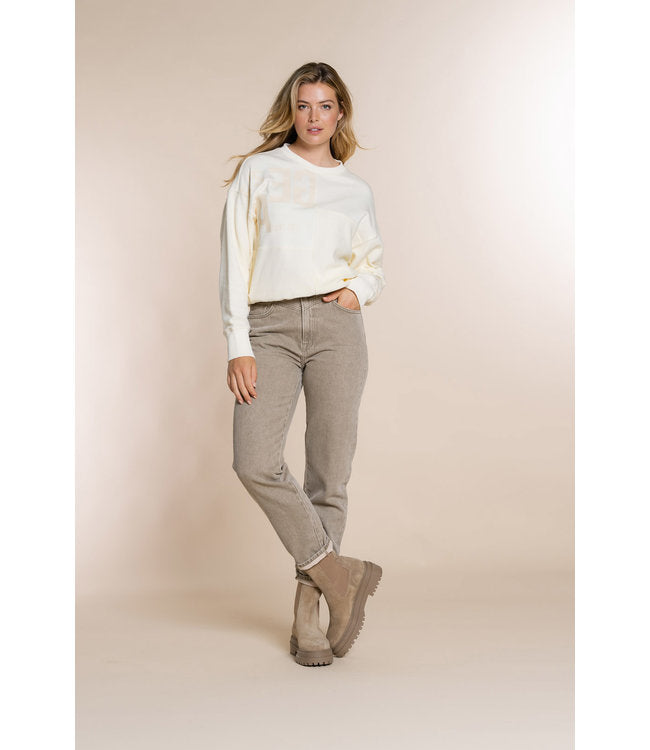 https://www.shop.vrouwfashion.nl/21590-50-pants-clay-dye-eco-aware.html