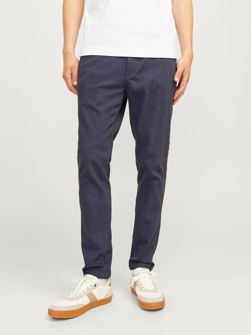 https://www.jackjones.com/nl-nl/product/12174152_2161/slim-fit-normale-rise-omvouwbare-zomen-chinos