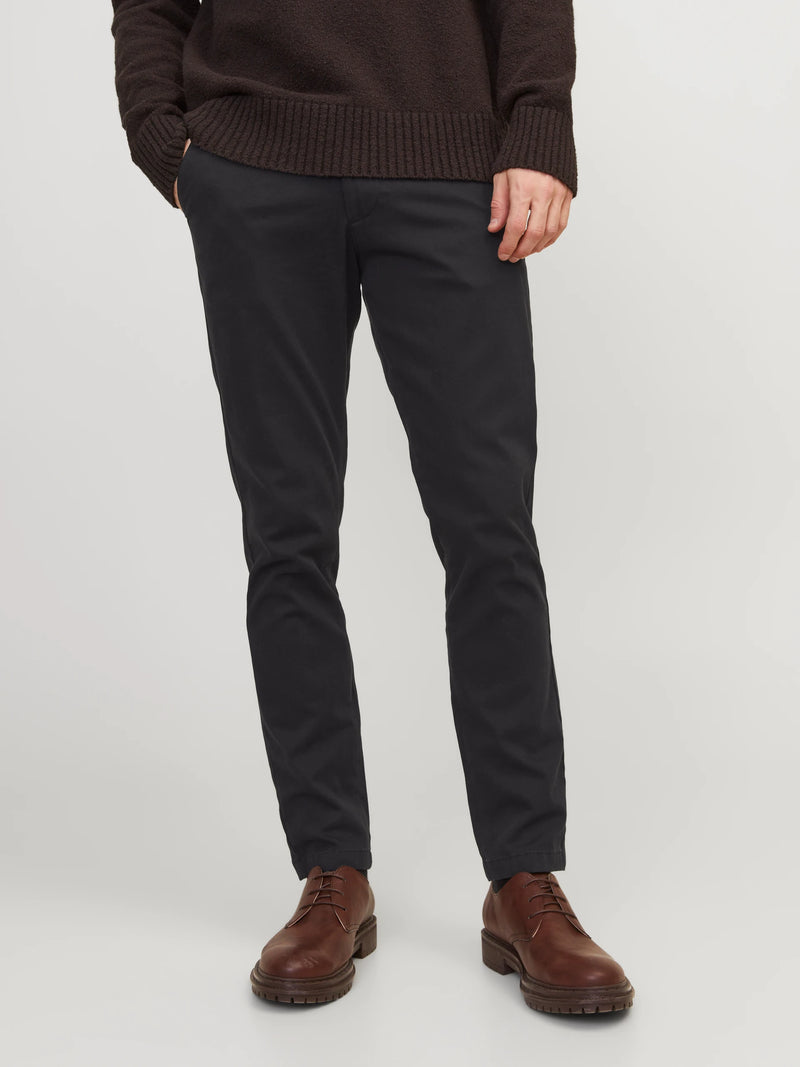 https://www.jackjones.com/nl-nl/product/12174152_2161/slim-fit-normale-rise-omvouwbare-zomen-chinos