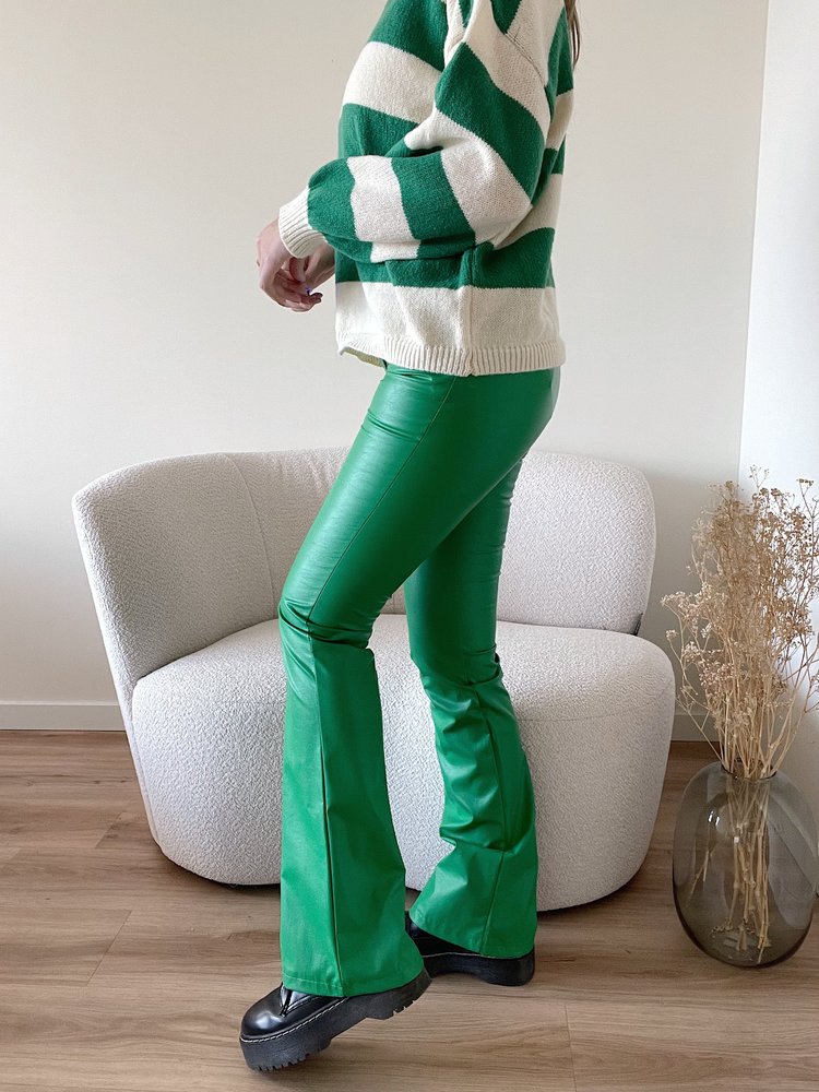 https://www.hellomylovestore.com/en/khai-faux-leather-flared-trousers-green.html