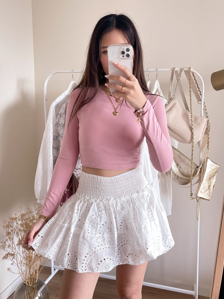 https://www.hellomylovestore.com/en/minori-embroidered-skort-white.html