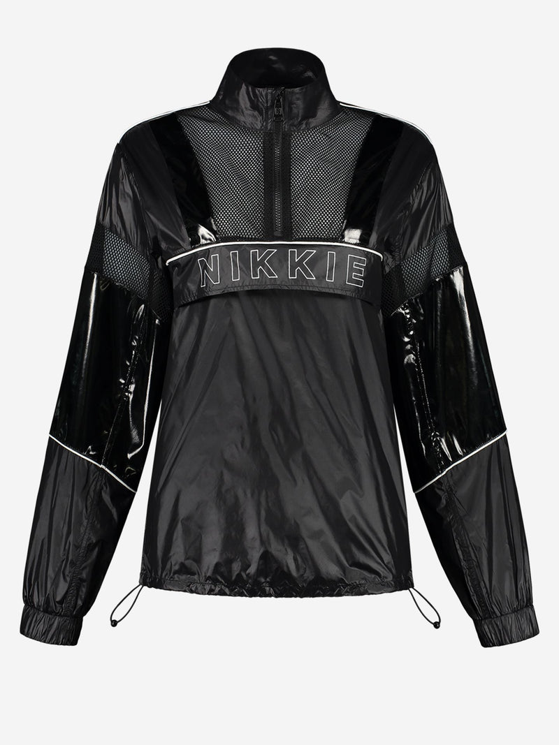 https://www.nikkie.com/nl/serenity-anorak-jacket/n.4-895.2102900034/