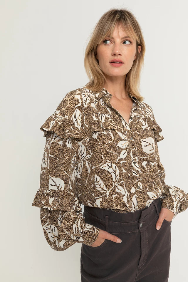 https://www.expresso.nl/printblouse-met-volant-ex22-14040_camel_4995.html