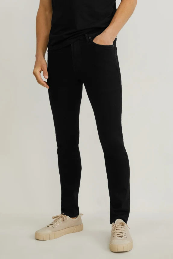 https://www.c-and-a.com/nl/nl/shop/skinny-jeans-lycra-2108152/1