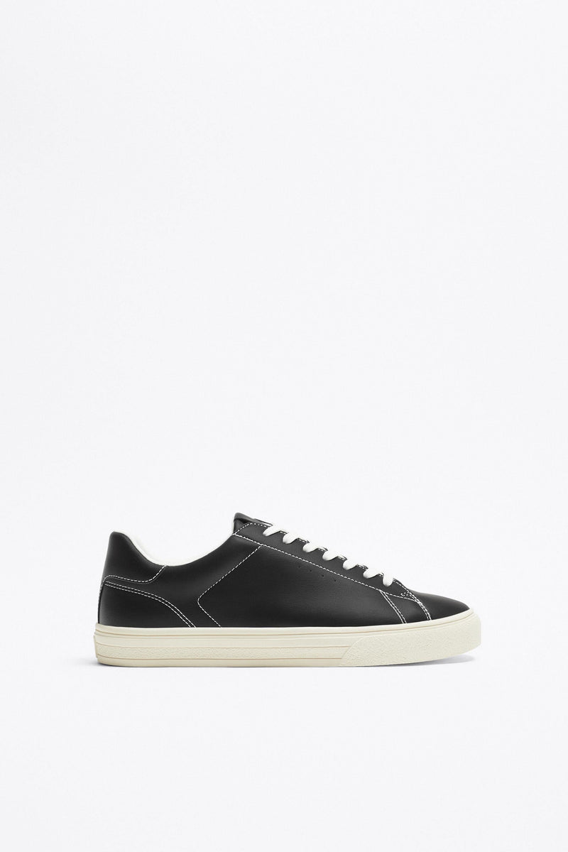 https://www.zara.com/nl/nl/lage-sneakers-met-contrast-p12211120.html?v1=222753303&v2=2203869