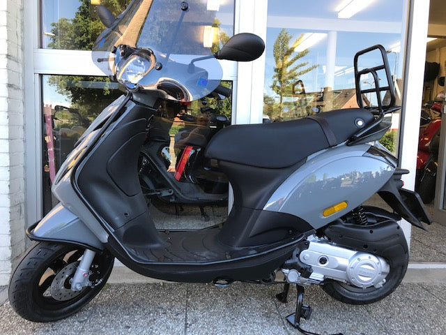 Piaggio Zip Kappenset SP 5 delig Nardo Grijs 2005 t/m 2023