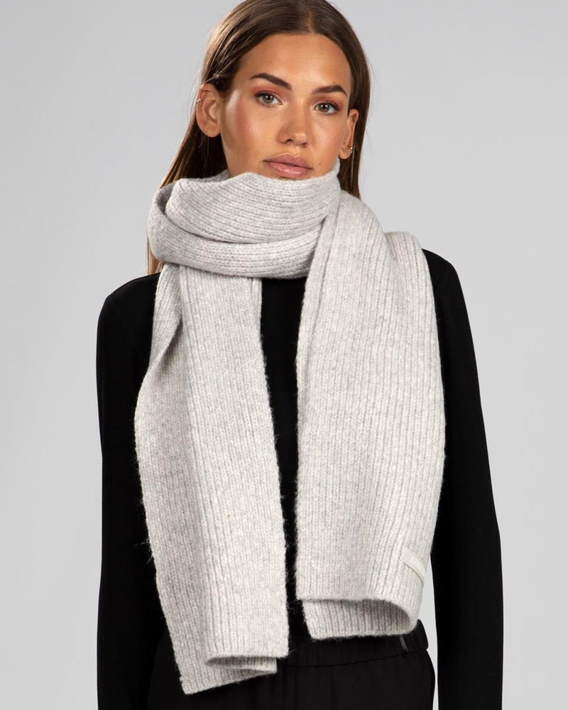 https://www.samfriday.com/nl/2164279/cable-scarf/