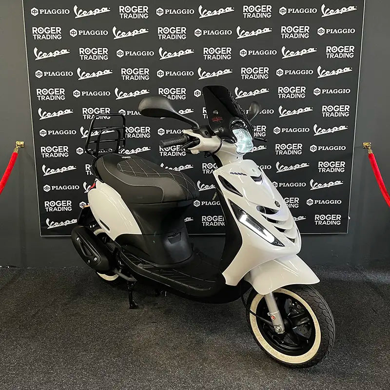 Piaggio Zip Kappenset SP 5 delig Wit 2005 t/m 2023