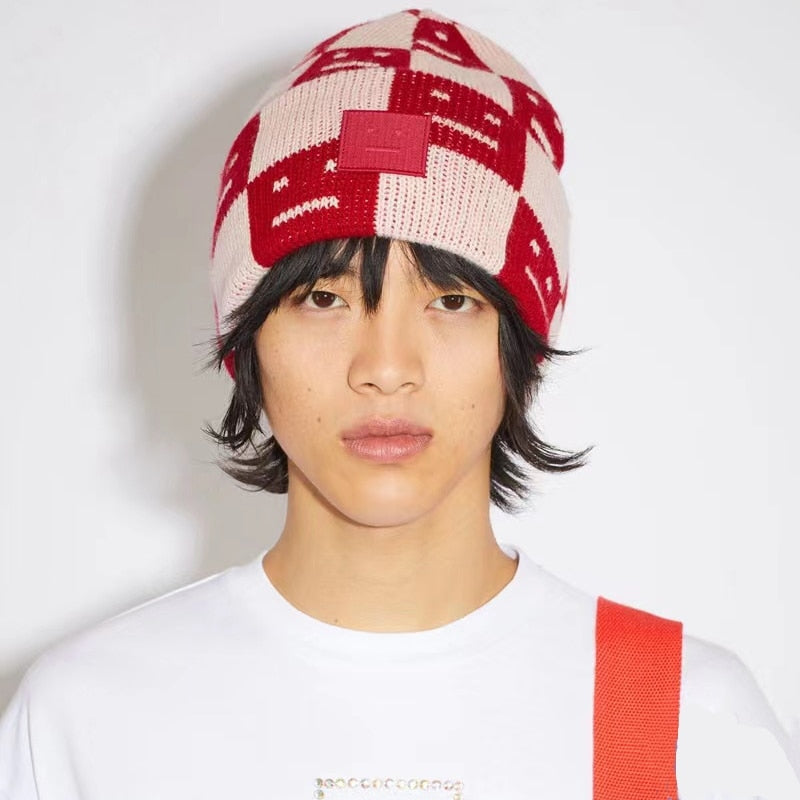 Gorro de invierno para hombre con logo estampado marrón negro rojo